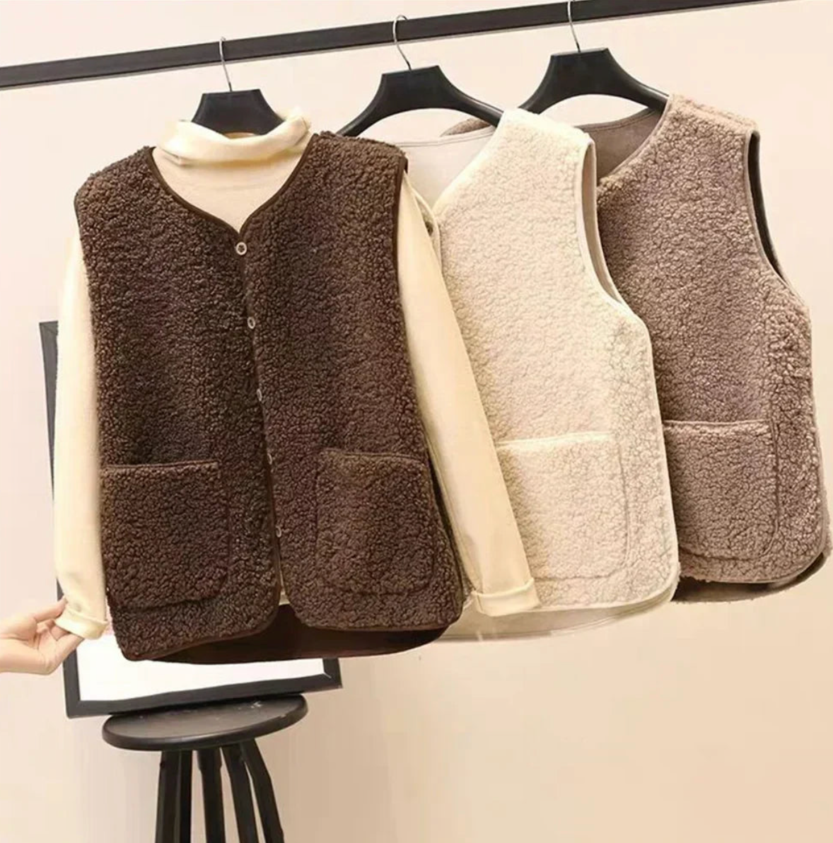 Veronique™ | Teddy vest